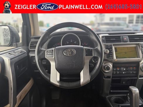 Used 2012 Toyota 4Runner Limited AWD/4WD image 20