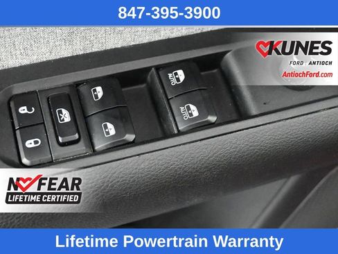 Used 2024 Jeep Compass Latitude w/ Altitude Special Edition image 19