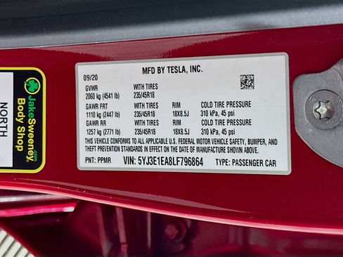 Used 2020 Tesla Model 3 Standard Range Plus image 12