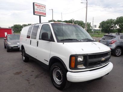 Used 2000 Chevrolet Express 3500 w/ Cold Climate Pkg