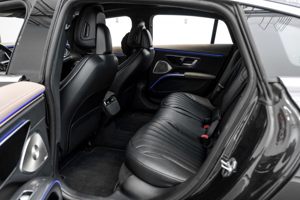 Used 2023 Mercedes-Benz EQS 450+ Sedan image 30