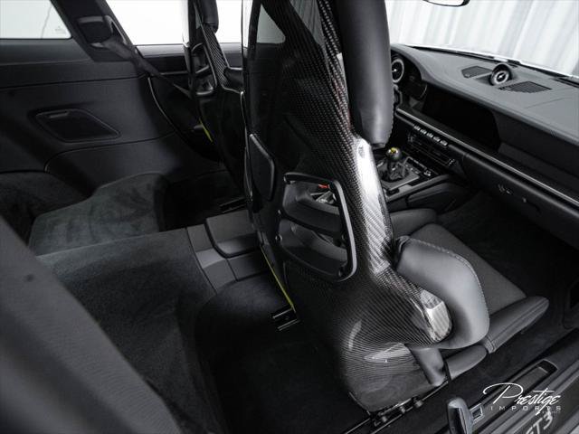 Used 2024 Porsche 911 GT3 RWD image 33