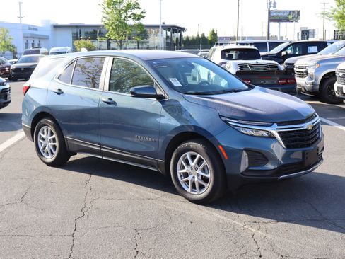 Used 2024 Chevrolet Equinox LT FWD image 13