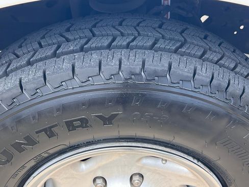 Used 2002 Ford F250 XL RWD image 18