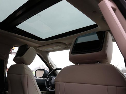 Used 2018 Ford Expedition Max Platinum image 53