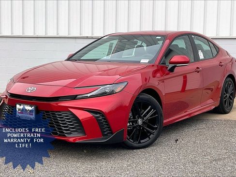 New 2026 Toyota Camry SE AWD/4WD image 2