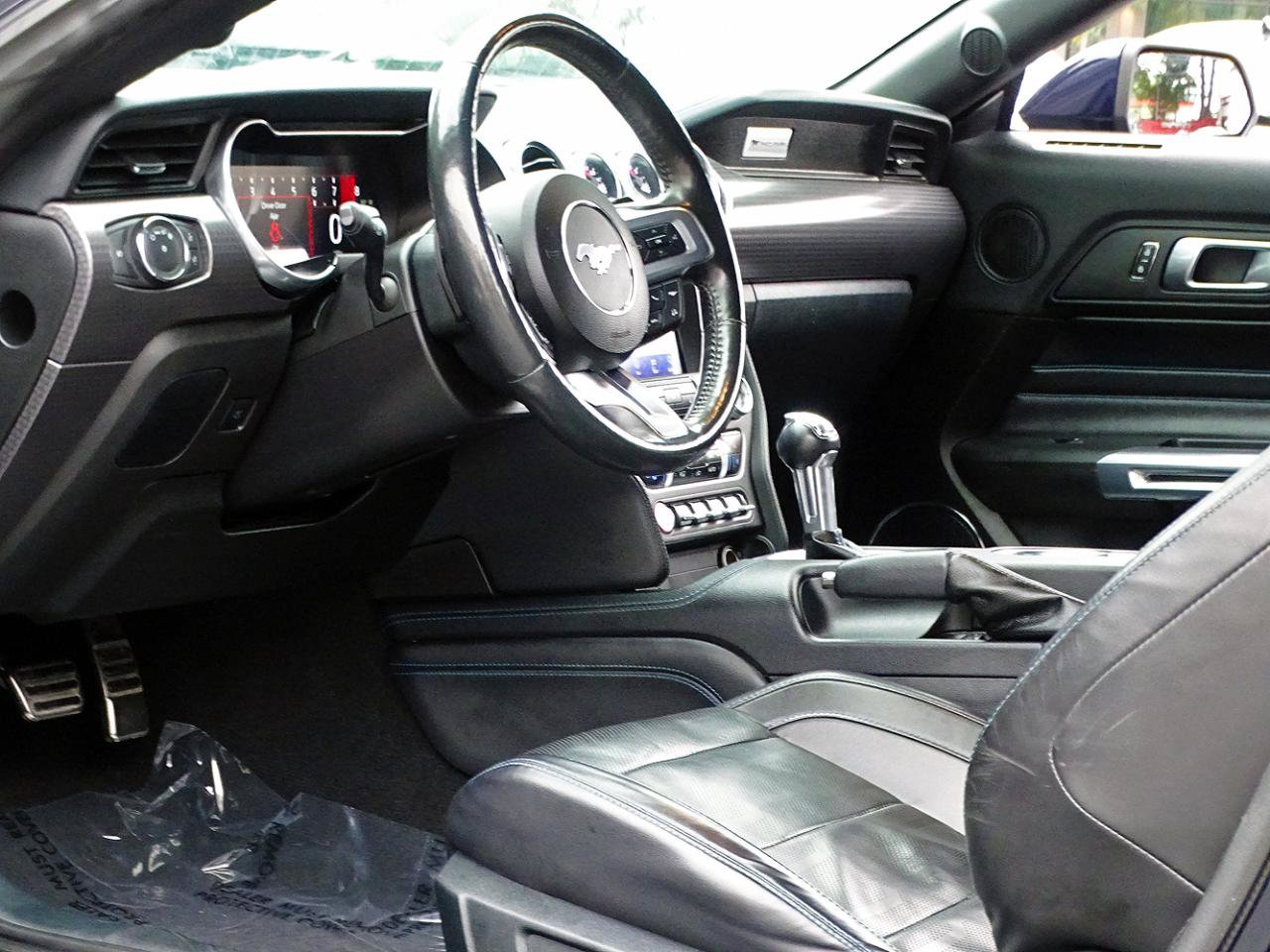 Used 2021 Ford Mustang GT Premium w/ GT Performance Package RWD image 13