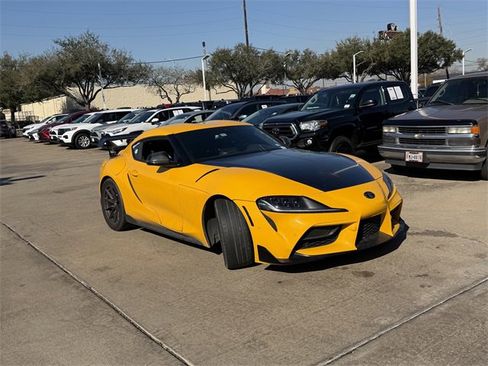 Used 2023 Toyota Supra Premium image 3
