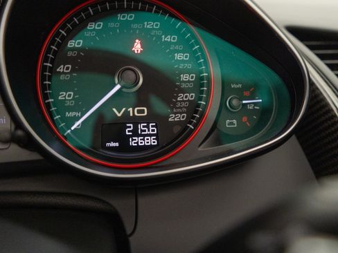 Used 2014 Audi R8 V10 AWD/4WD image 20