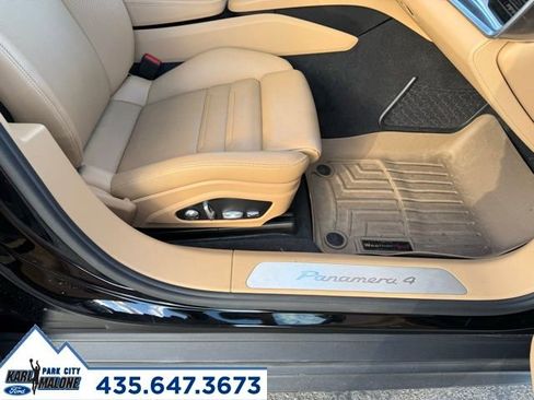 Used 2018 Porsche Panamera 4 image 39