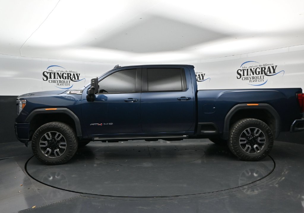 Used 2020 GMC Sierra 2500 AT4 w/ AT4 Premium Package AWD/4WD image 4