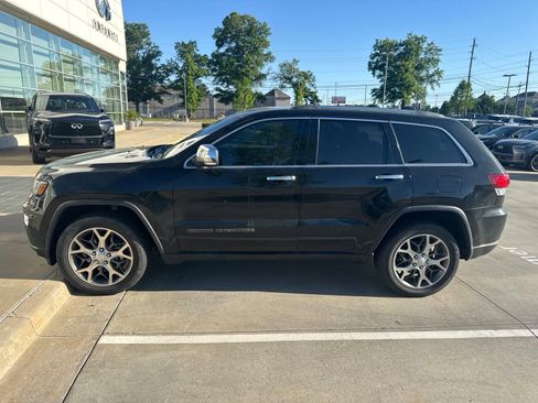 Used 2020 Jeep Grand Cherokee Limited w/ Premium Lighting Group AWD/4WD image 2