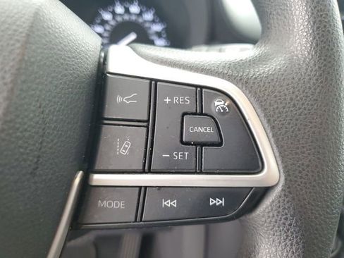 Used 2021 Toyota Sienna LE FWD image 22