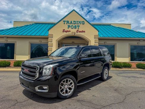 Used 2017 GMC Yukon SLE w/ SLE Value Package RWD image 25