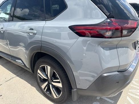 Used 2023 Nissan Rogue SL w/ SL Premium Package FWD image 20
