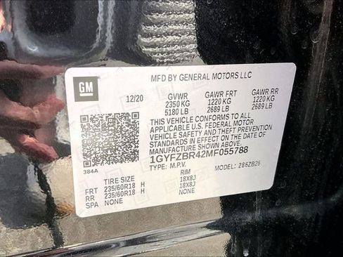 Used 2021 Cadillac XT4 Luxury w/ Cold Weather Package image 14