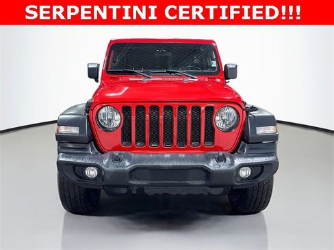Used 2020 Jeep Wrangler Unlimited Sport image 3