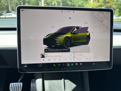 Used 2023 Tesla Model Y Performance AWD/4WD image 16