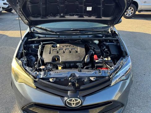 Used 2018 Toyota Corolla LE FWD image 9