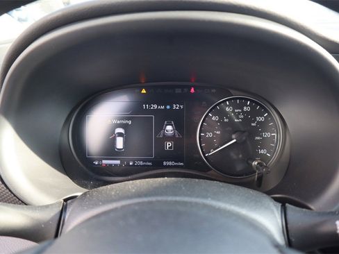 Certified 2024 Nissan Kicks SV image 23