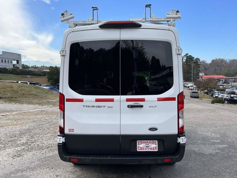 Used 2018 Ford Transit 150 XLT image 24