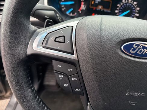 Used 2016 Ford Edge SEL w/ Class II Trailer Tow Package image 23