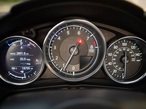 Used 2022 MAZDA MX-5 Miata Club image 32