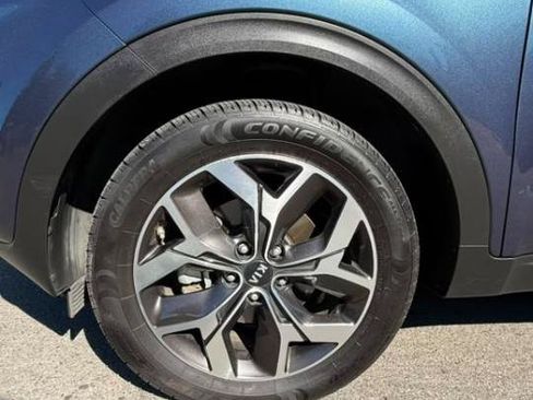 Used 2021 Kia Sportage EX w/ EX Technology Package AWD/4WD image 10