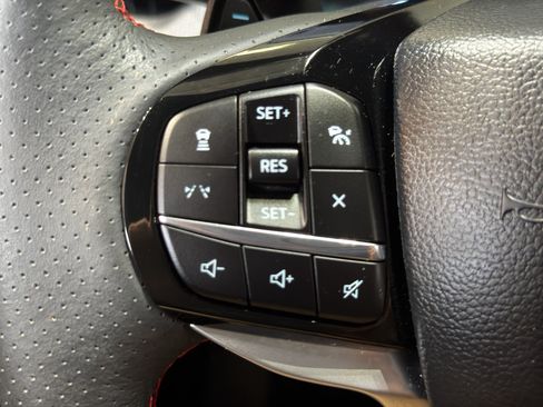 Used 2026 Ford Explorer ST AWD/4WD image 23
