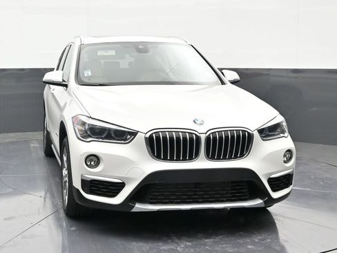 Used 2017 BMW X1 xDrive28i image 8