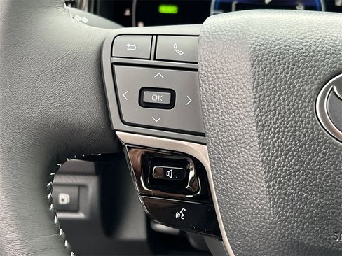 Used 2026 Toyota Camry SE image 24