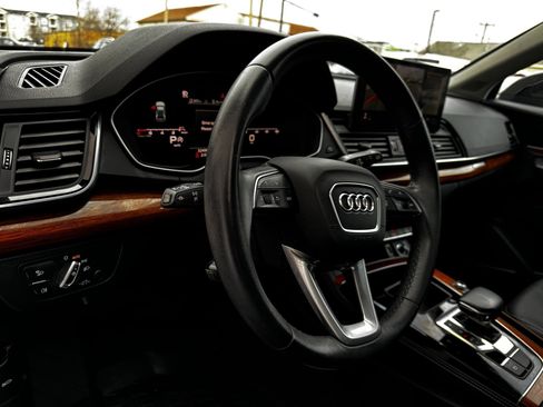 Used 2023 Audi Q5 2.0T Premium Plus w/ Premium Plus Package image 17