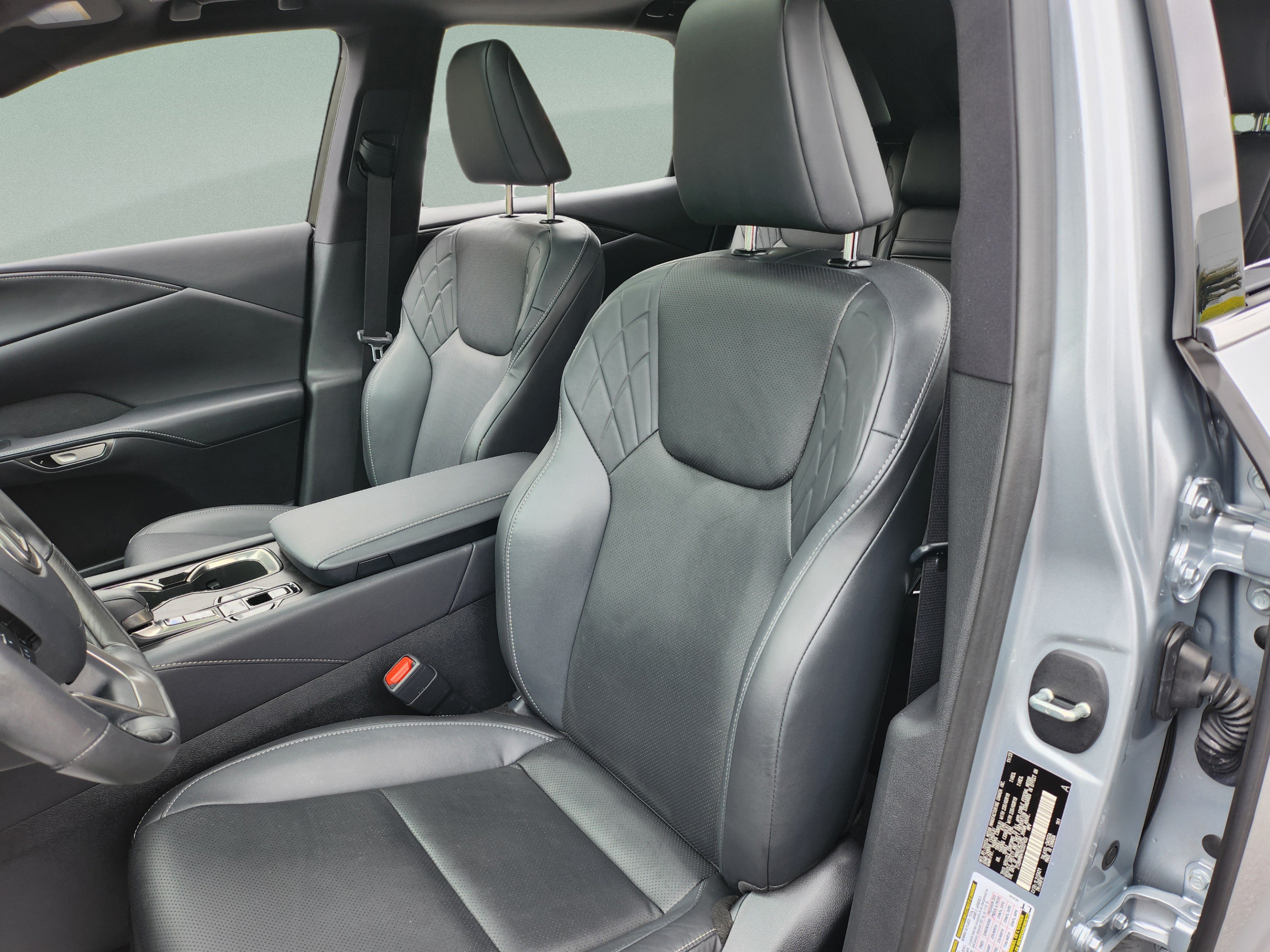 Certified 2024 Lexus RX 350 Premium w/ Convenience Package FWD image 11