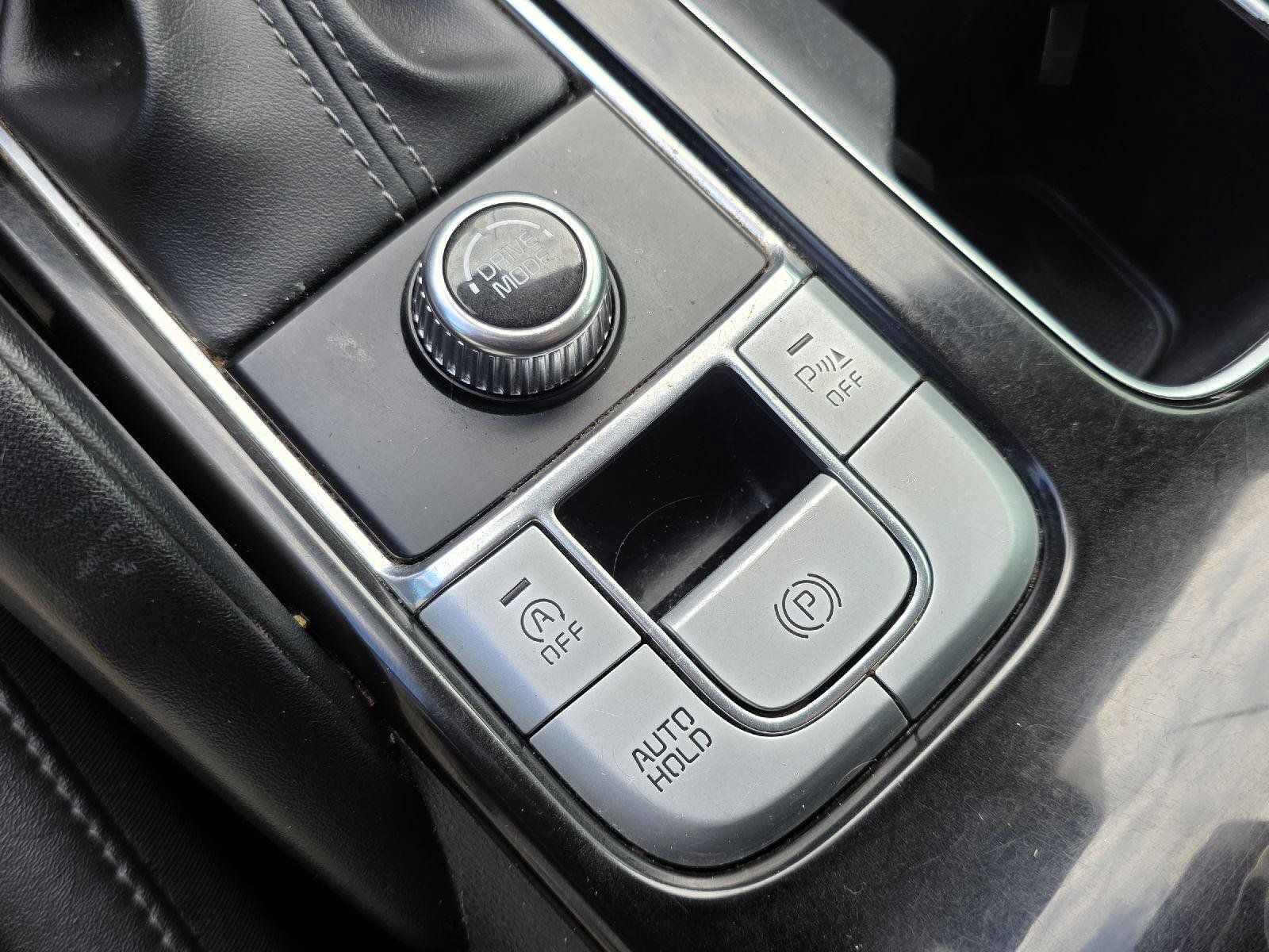 Used 2022 Kia Telluride LX FWD image 18