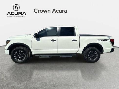 Used 2021 Nissan Titan PRO-4X w/ Pro-4x Convenience Package AWD/4WD image 2