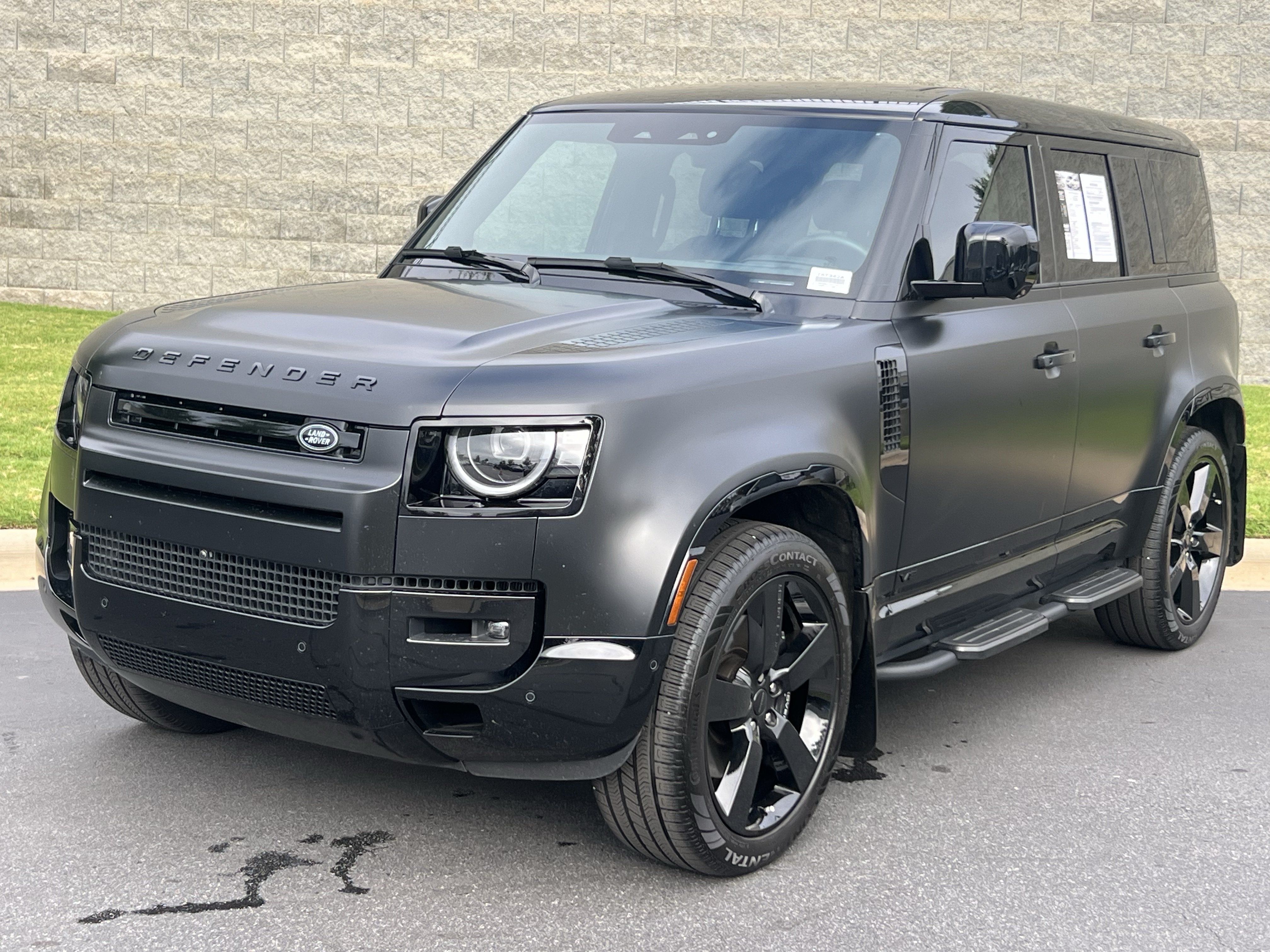 Certified 2026 Land Rover Defender 110 V8 AWD/4WD image 2