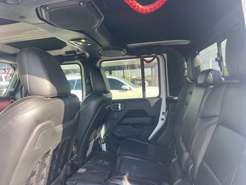 Used 2021 Jeep Gladiator Rubicon image 4