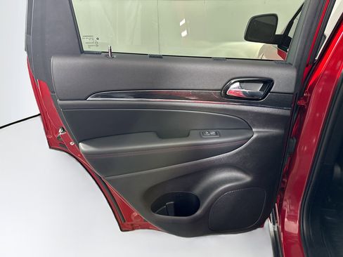 Used 2020 Jeep Grand Cherokee Trailhawk w/ Trailhawk Luxury Group image 28