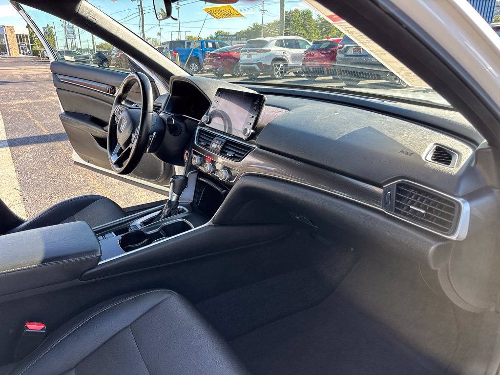 Used 2020 Honda Accord Sport image 34