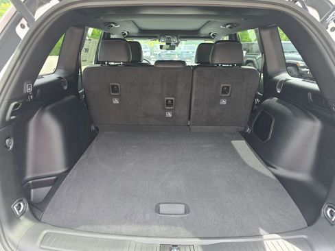 New 2026 Jeep Grand Cherokee Limited AWD/4WD image 12