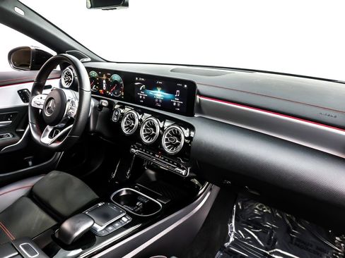 Used 2023 Mercedes-Benz CLA 250 image 17