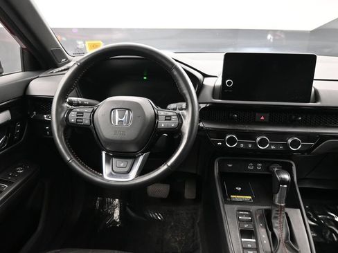 Used 2025 Honda CR-V Sport Touring image 20