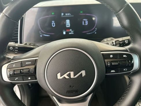 Certified 2023 Kia Sportage X-Line w/ X-Line Premium Package image 12