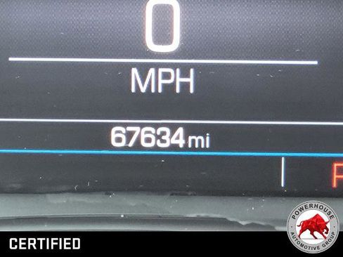 Used 2023 GMC Terrain SLE w/ Driver Convenience Package image 16