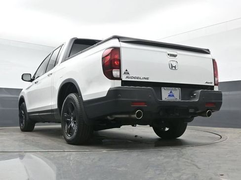Used 2023 Honda Ridgeline Black Edition image 36