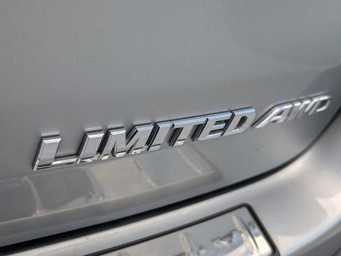 Used 2018 Toyota Highlander Limited Platinum AWD/4WD image 34
