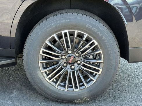 New 2026 GMC Yukon Elevation AWD/4WD image 5