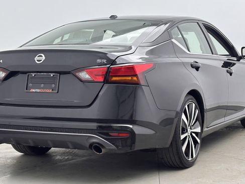 Used 2022 Nissan Altima 2.5 SR image 7