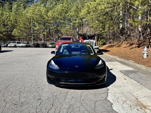 Used 2019 Tesla Model 3 Long Range image 2