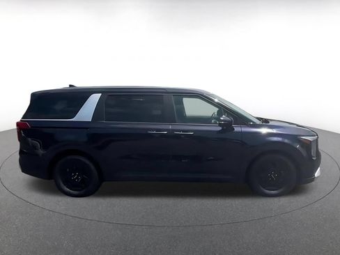 Used 2026 Kia Carnival FWD image 16